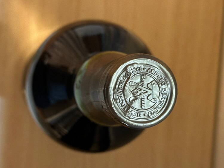 アードベッグ25年ロード・オブ・ジ・アイルズ46%（お酒）の商品画像 - 査定依頼日：2025年4月6日 - 最高査定価格：170,000円