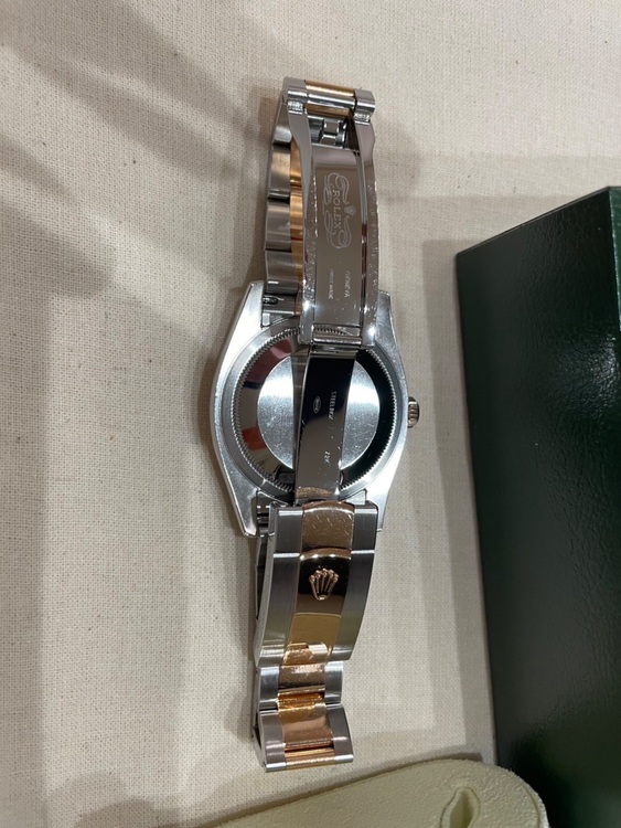 ターノグラフ PG ホワイト文字盤（高級時計）の商品画像 - 査定依頼日：2025年11月24日 - 最高査定価格：1,300,000円