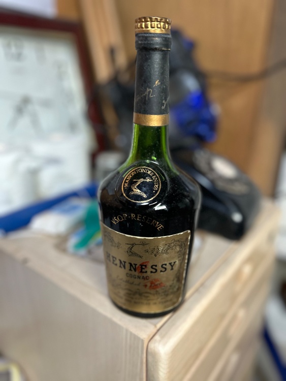 ブランデー ヘネシー （お酒）の商品画像 - 査定依頼日：2026年3月31日 - 最高査定価格：7,000円