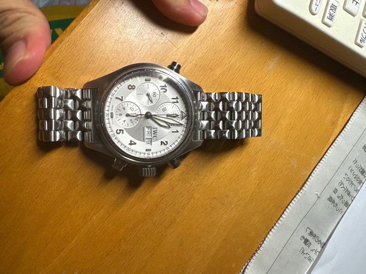 IWC パイロットウォッチ （高級時計）の商品画像 - 査定依頼日：2025年9月19日 - 最高査定価格：400,000円