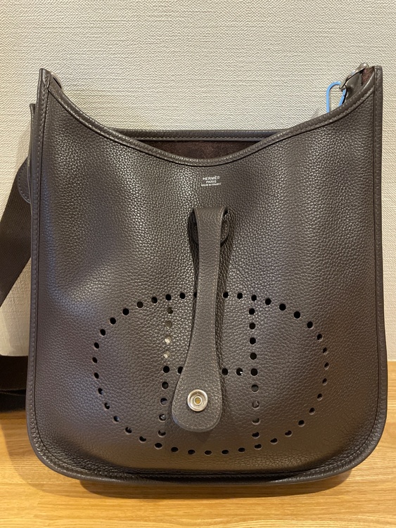 エルメス エブリン（ブランドバッグ）の商品画像 - 査定依頼日：2026年10月12日 - 最高査定価格：100,000円