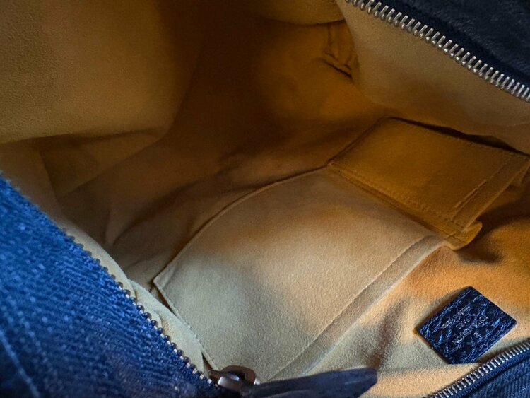 ネオカビィMM（ブランドバッグ）の商品画像 - 査定依頼日：2026年3月15日 - 最高査定価格：190,000円