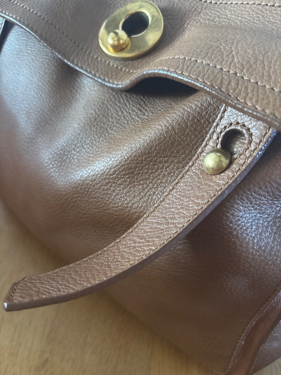 ミューズトゥ（ブランドバッグ）の商品画像 - 査定依頼日：2025年7月24日 - 最高査定価格：35,000円