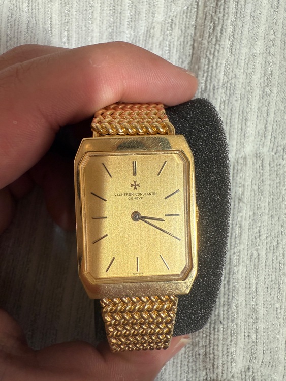 手巻き（高級時計）の商品画像 - 査定依頼日：2025年8月20日 - 最高査定価格：1,500,000円