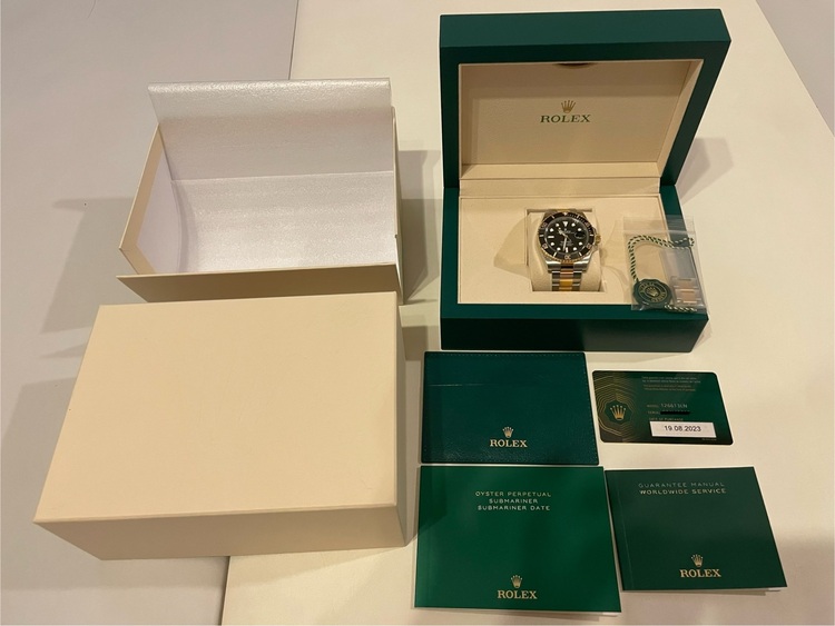 ロレックス サブマリーナー 126613l（高級時計）の商品画像 - 査定依頼日：2025年7月29日 - 最高査定価格：2,450,000円