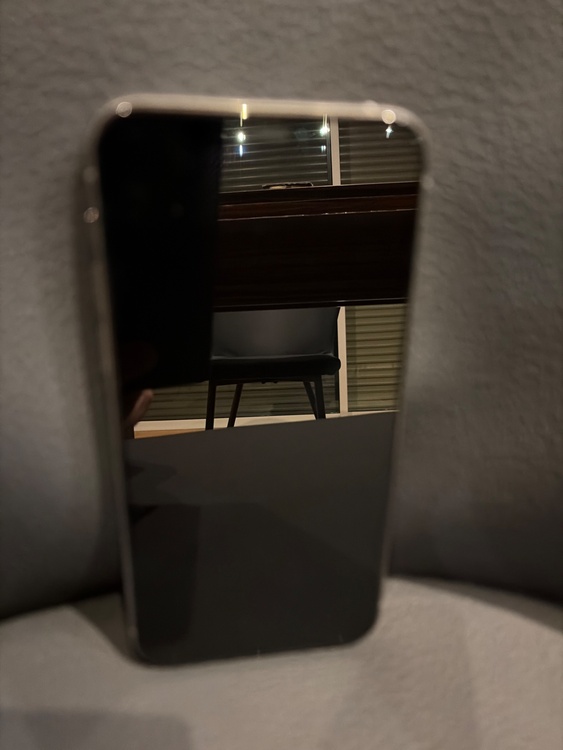 iPhone 11pro（スマホ）の商品画像 - 査定依頼日：2026年7月20日 - 最高査定価格：21,500円