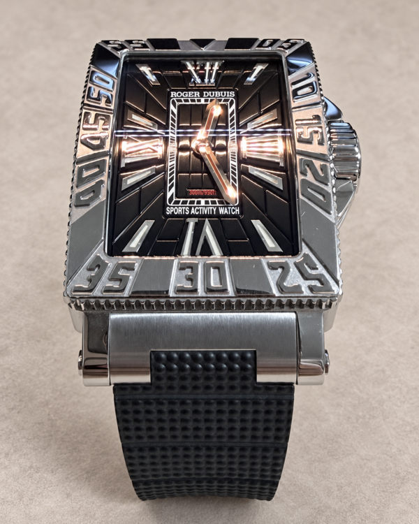 ROGER DUBUIS（ロジェ・デュブイ）（高級時計）の商品画像 - 査定依頼日：2026年9月19日 - 最高査定価格：500,000円
