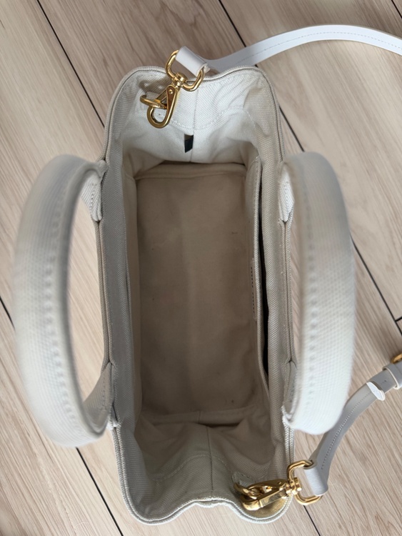 キャンバス　ロゴバッグ（ブランドバッグ）の商品画像 - 査定依頼日：2026年4月28日 - 最高査定価格：446,000円