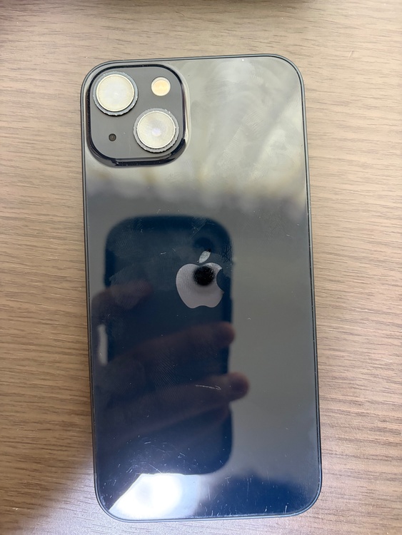 iPhone iPhone 13 128GB Softbank（スマホ）の商品画像 - 査定依頼日：2026年8月3日 - 最高査定価格：34,000円