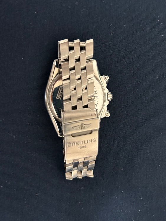 ブライトリング クロノマット a4453（高級時計）の商品画像 - 査定依頼日：2025年8月13日 - 最高査定価格：310,000円