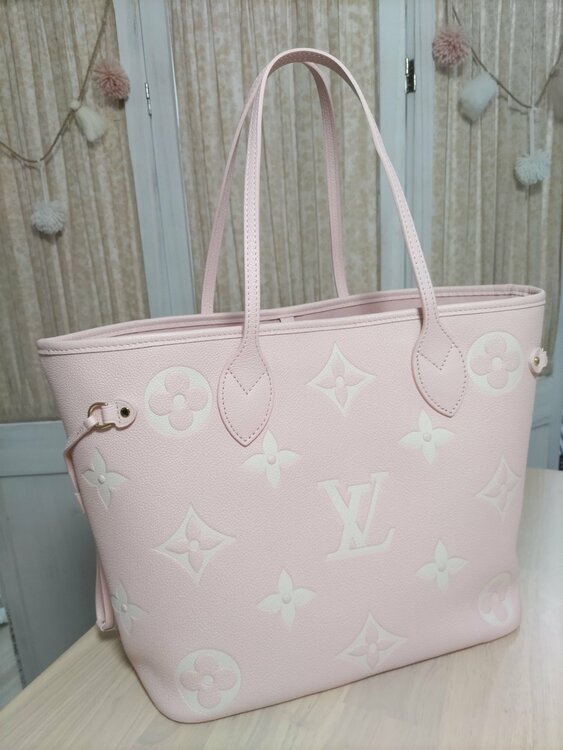 ルイヴィトン ネヴァーフル （ブランドバッグ）の商品画像 - 査定依頼日：2026年3月8日 - 最高査定価格：280,000円