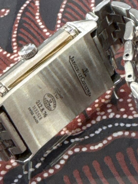 ジャガー・ルクル レベルソ JLG257812（高級時計）の商品画像 - 査定依頼日：2025年4月29日 - 最高査定価格：1,000,000円