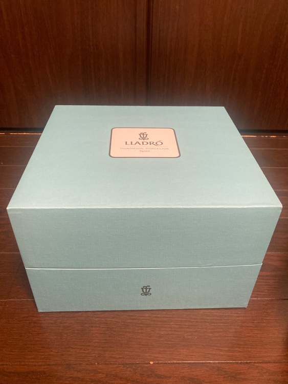 リアドロ　ダンボ（美術品・骨董品）の商品画像 - 査定依頼日：2025年10月12日 - 最高査定価格：12,000円