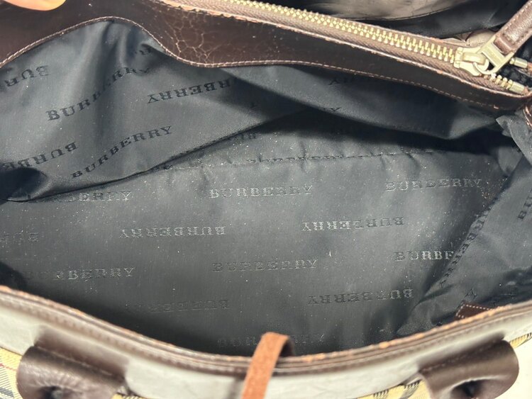 その他 バーバリー （ブランドバッグ）の商品画像 - 査定依頼日：2025年5月20日 - 最高査定価格：8,000円