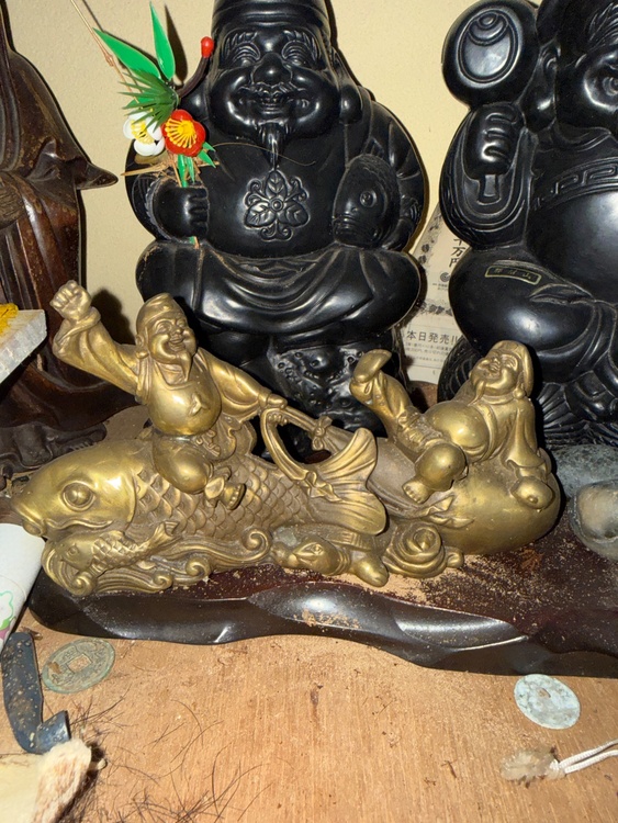 わからない（美術品・骨董品）の商品画像 - 査定依頼日：2026年3月1日 - 最高査定価格：100,000円