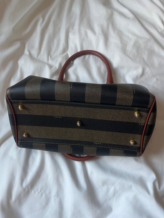 ボストンバッグ（ブランドバッグ）の商品画像 - 査定依頼日：2025年7月27日 - 最高査定価格：50,000円