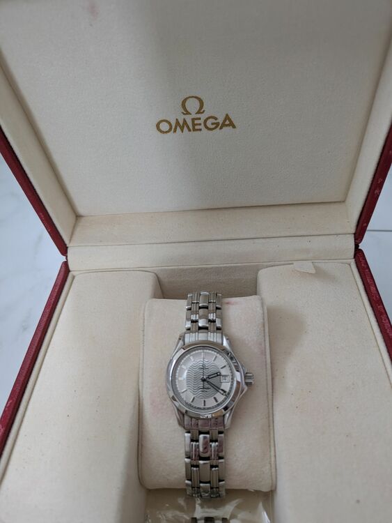 オメガ シーマスター 25813100（高級時計）の商品画像 - 査定依頼日：2025年8月15日 - 最高査定価格：90,000円