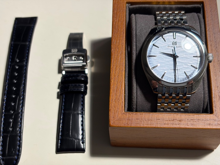 グランドセイコー SBGY007 御神渡り（高級時計）の商品画像 - 査定依頼日：2026年4月28日 - 最高査定価格：180,000円