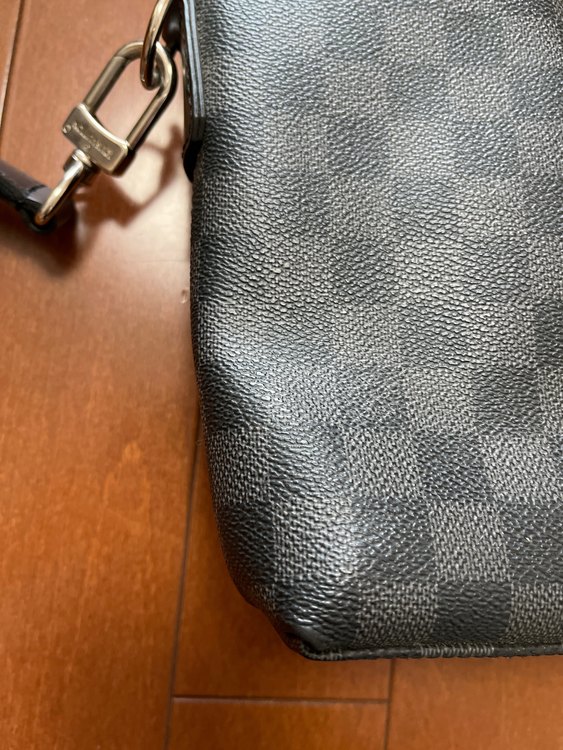 ポルトドキュマン・ジュール（ブランドバッグ）の商品画像 - 査定依頼日：2022年10月9日 - 最高査定価格：65,000円