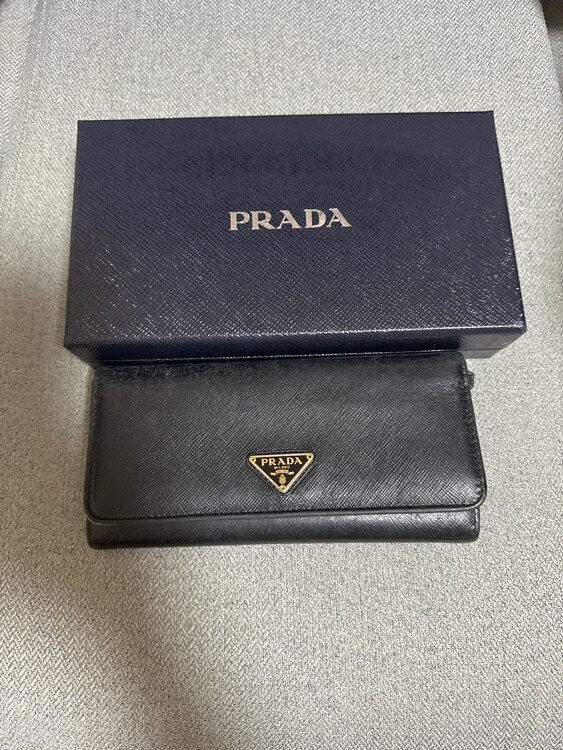 プラダ  （ブランドバッグ）の商品画像 - 査定依頼日：2025年5月7日 - 最高査定価格：5,000円