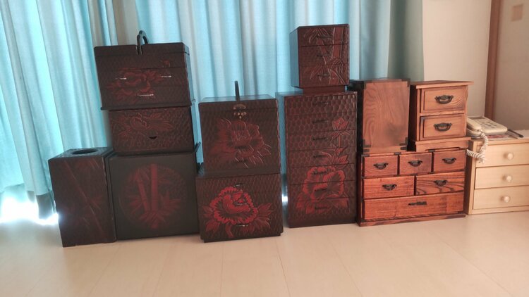 鎌倉彫の家具（家具・寝具）の商品画像 - 査定依頼日：2026年1月23日 - 最高査定価格：3,000円
