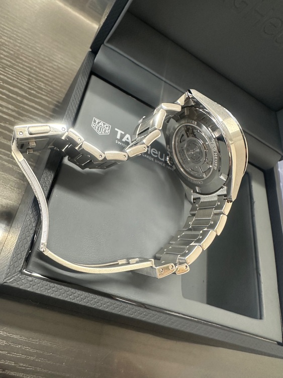 タグホイヤー カレラ WBN201A.BA0640 WHN713（高級時計）の商品画像 - 査定依頼日：2025年11月1日 - 最高査定価格：277,000円