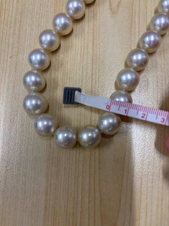 タサキ　パールネックレス（宝石）の商品画像 - 査定依頼日：2025年4月27日 - 最高査定価格：200,000円