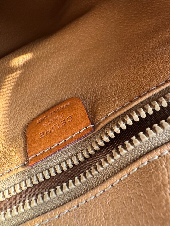 セリーヌ　ハンドバッグ（ブランドバッグ）の商品画像 - 査定依頼日：2025年12月2日 - 最高査定価格：30,000円