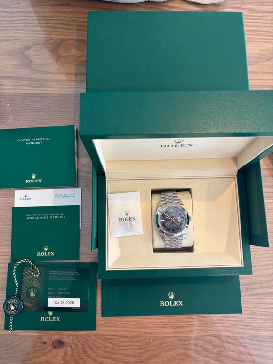 ロレックス デイトジャスト 12630（高級時計）の商品画像 - 査定依頼日：2026年2月21日 - 最高査定価格：1,800,000円