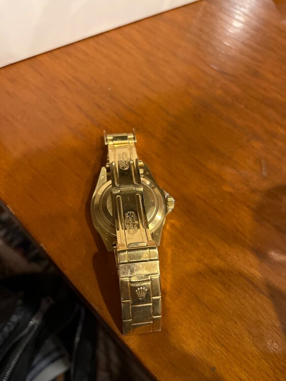 ロレックス デイトナ 16618LN9325（高級時計）の商品画像 - 査定依頼日：2025年1月22日 - 最高査定価格：4,500,000円