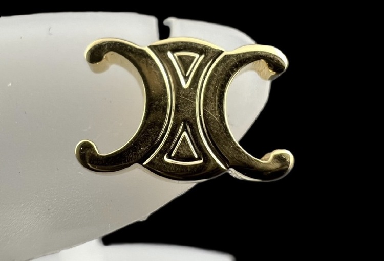 セリーヌ  （ブランドバッグ）の商品画像 - 査定依頼日：2026年3月25日 - 最高査定価格：37,000円