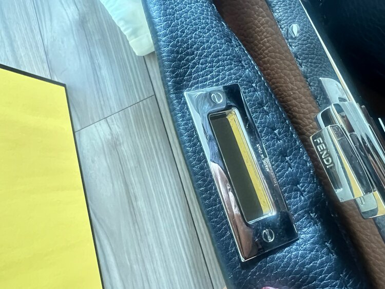 ピーカブー　セレリア（ブランドバッグ）の商品画像 - 査定依頼日：2025年2月19日 - 最高査定価格：220,000円