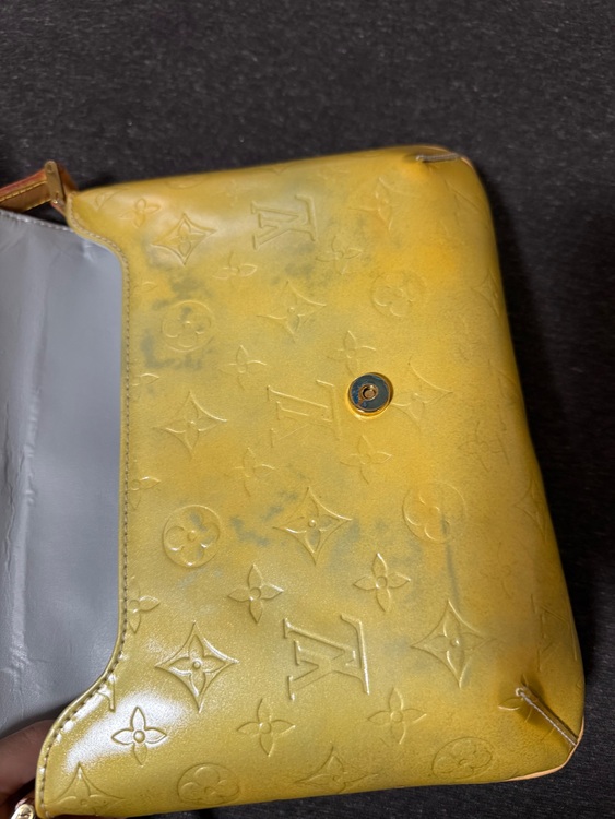 トンプソン ストリート （ブランドバッグ）の商品画像 - 査定依頼日：2025年8月15日 - 最高査定価格：15,000円