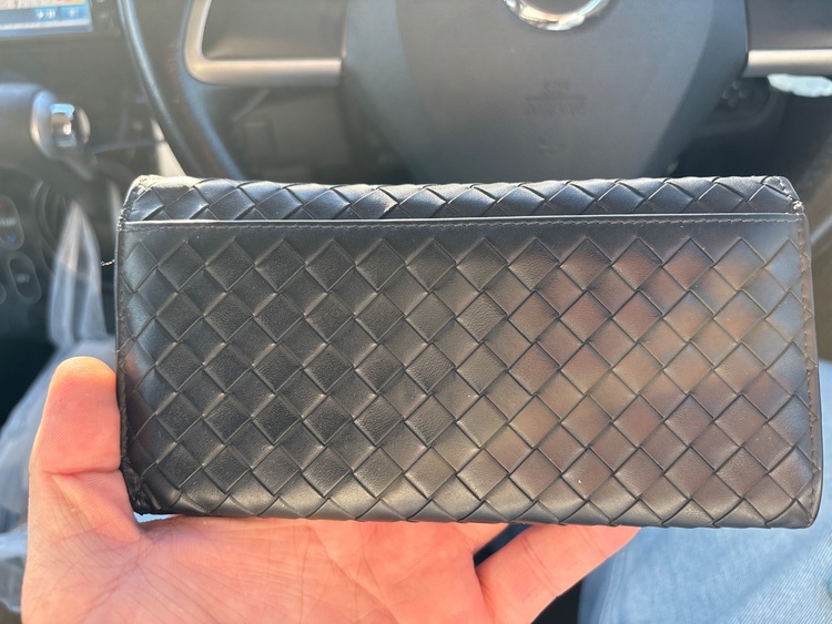 ボッテガ・ヴェネタ  （ブランドバッグ）の商品画像 - 査定依頼日：2025年10月11日 - 最高査定価格：18,000円