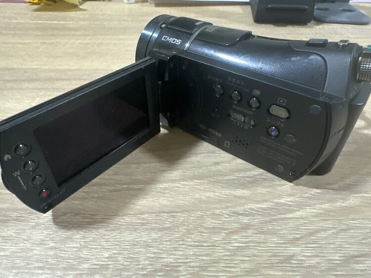 SONY HANDYCAM（カメラ）の商品画像 - 査定依頼日：2025年4月2日 - 最高査定価格：5,500円