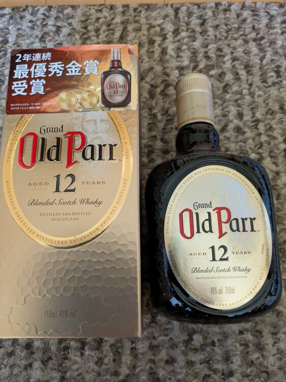 マッカランＷカスク１８年 等等（お酒）の商品画像 - 査定依頼日：2026年6月25日 - 最高査定価格：30,000円