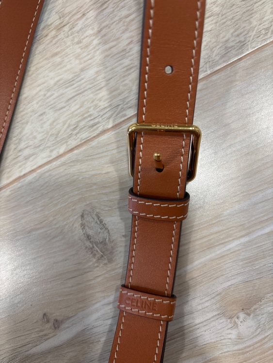 トリオンフ（ブランドバッグ）の商品画像 - 査定依頼日：2025年6月7日 - 最高査定価格：250,000円