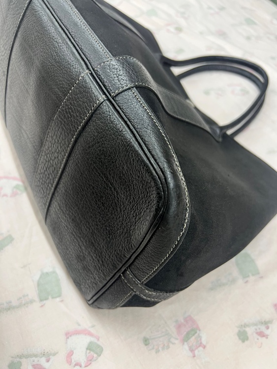 黒キャンバスPMサイズ（ブランドバッグ）の商品画像 - 査定依頼日：2026年9月1日 - 最高査定価格：180,000円