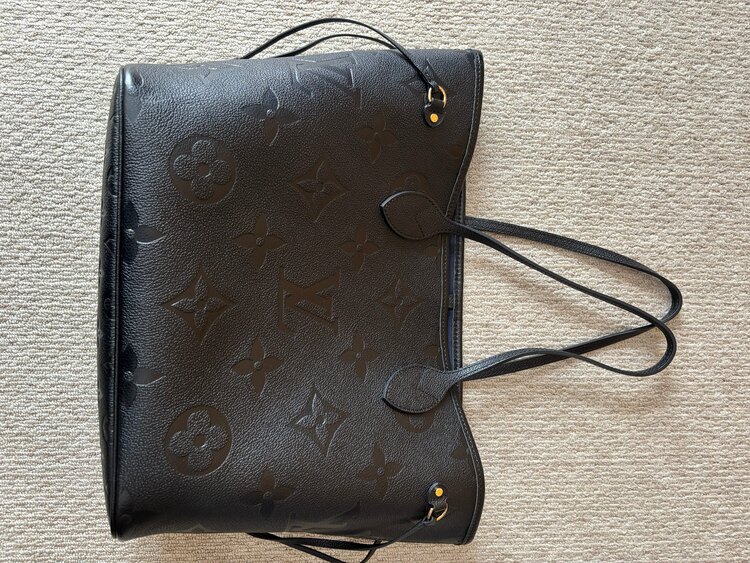 モノグラムアンプラントネヴァーフルMM（ブランドバッグ）の商品画像 - 査定依頼日：2024年12月16日 - 最高査定価格：250,000円