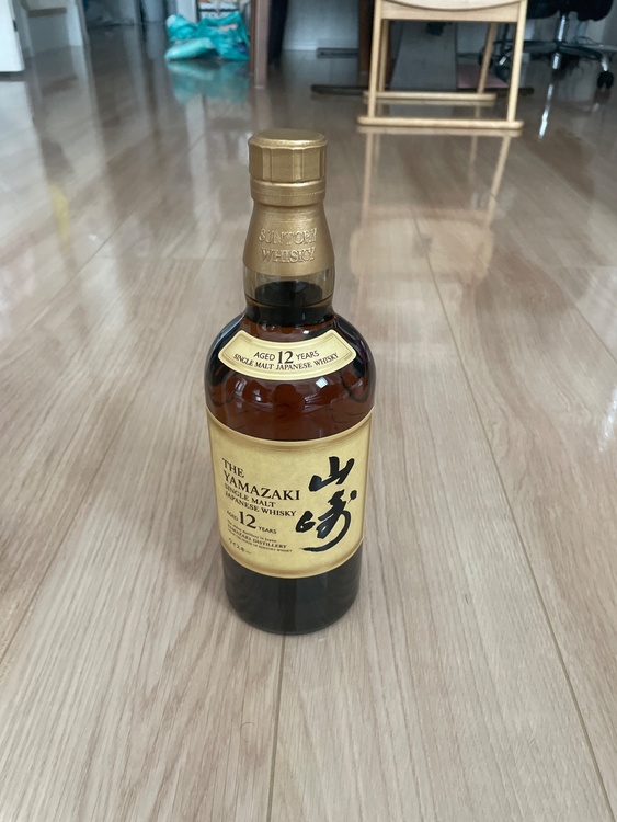 山崎　シングルモルト　１２年（お酒）の商品画像 - 査定依頼日：2026年2月17日 - 最高査定価格：100,000円