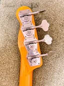 American Vintage II 1954 Precision Bass®（ピアノ・楽器・PA機材）の商品画像 - 査定依頼日：2025年10月14日 - 最高査定価格：173,000円