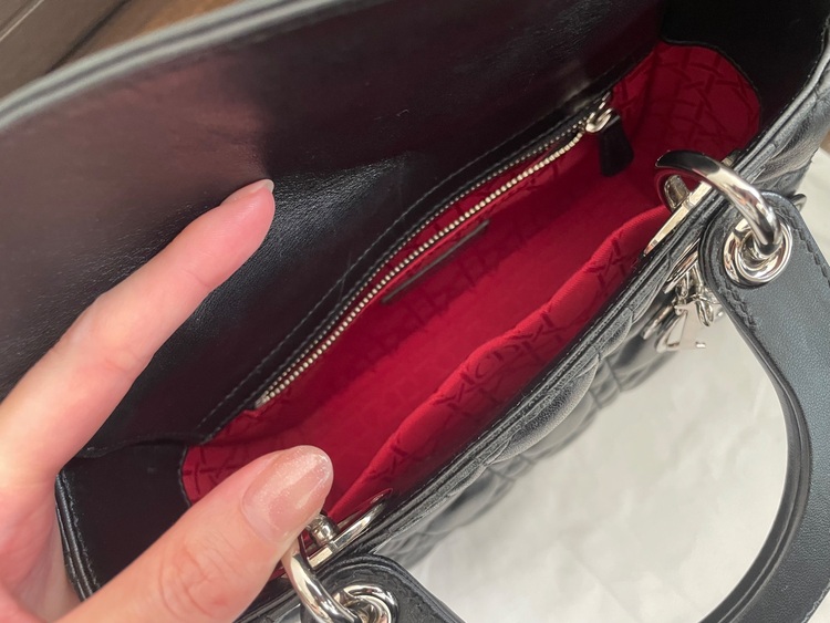 ディオール  （ブランドバッグ）の商品画像 - 査定依頼日：2025年10月1日 - 最高査定価格：463,000円