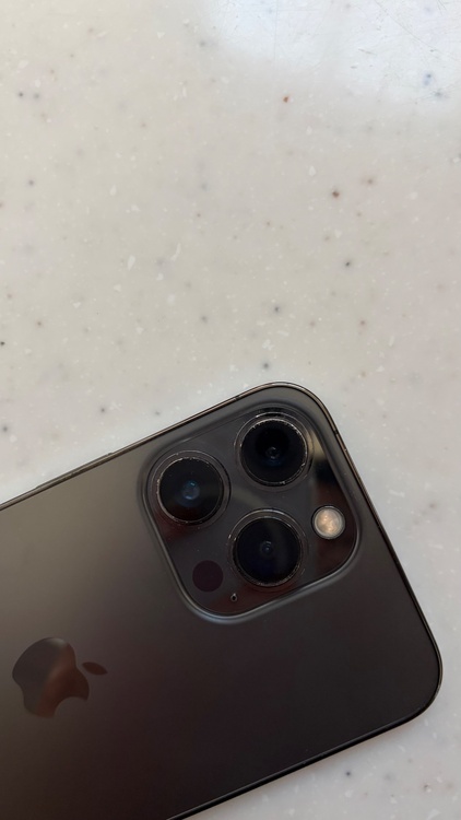 iPhone iPhone 13 Pro 512GB SIMフリー（スマホ）の商品画像 - 査定依頼日：2026年5月26日 - 最高査定価格：50,000円