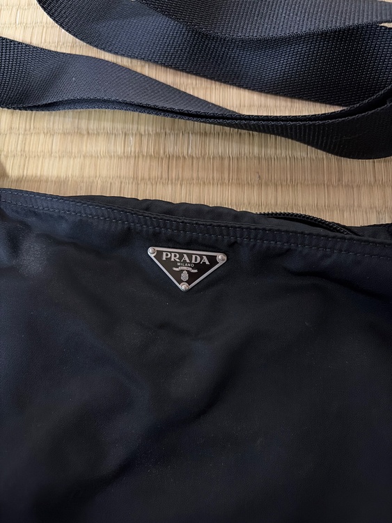 プラダ  （ブランドバッグ）の商品画像 - 査定依頼日：2026年3月7日 - 最高査定価格：25,000円