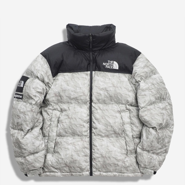 supreme THE NORTHE FACE（古着・ファッション）の商品画像 - 査定依頼日：2026年5月25日 - 最高査定価格：35,000円