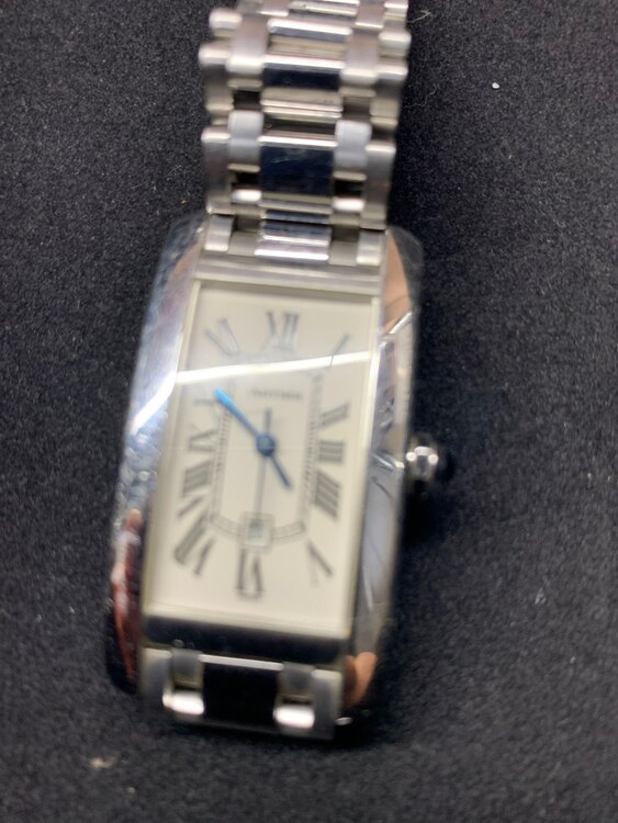 カルティエ タンク w260362（高級時計）の商品画像 - 査定依頼日：2025年3月10日 - 最高査定価格：1,200,000円