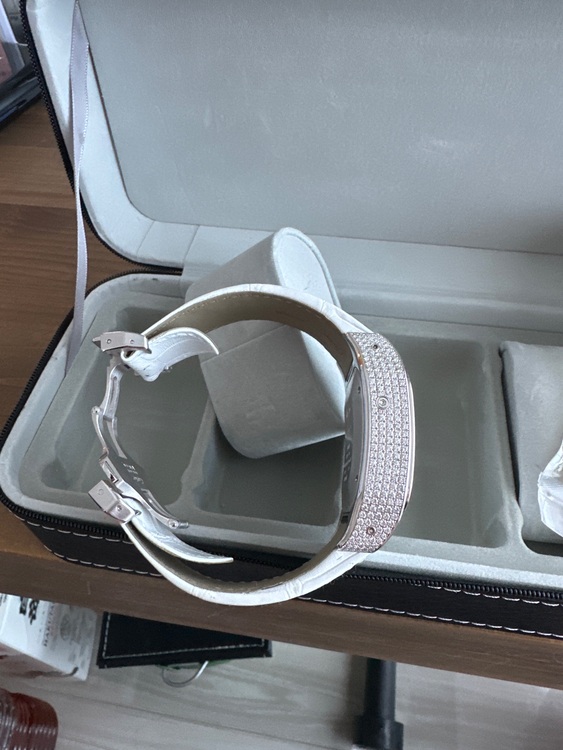 XL（高級時計）の商品画像 - 査定依頼日：2025年7月25日 - 最高査定価格：3,600,000円