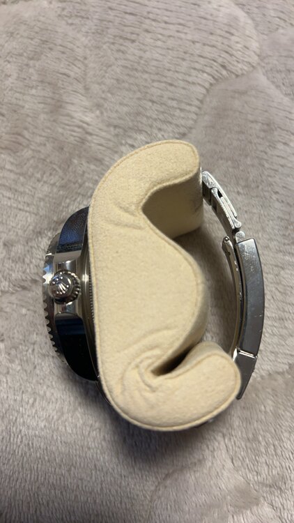 ロレックス シードゥエラー 126660（高級時計）の商品画像 - 査定依頼日：2025年1月8日 - 最高査定価格：1,900,000円