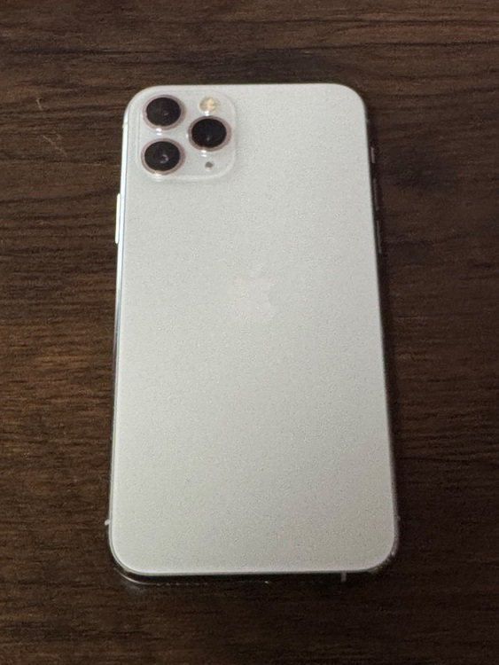 i phone11pro （スマホ）の商品画像 - 査定依頼日：2025年9月7日 - 最高査定価格：21,000円