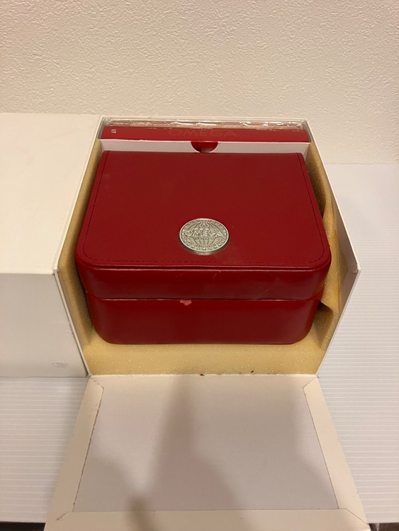 オメガ スピードマスター 3552.5（高級時計）の商品画像 - 査定依頼日：2026年1月13日 - 最高査定価格：470,000円